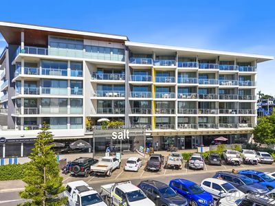 101 / 32 Anzac Parade, Yeppoon