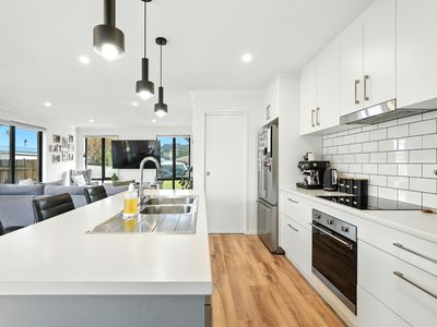 10 Fritton Drive, Dover