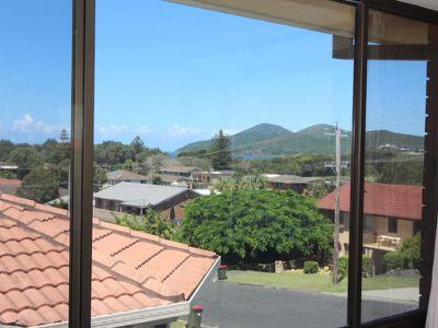 25 Colliton Parade, Forster