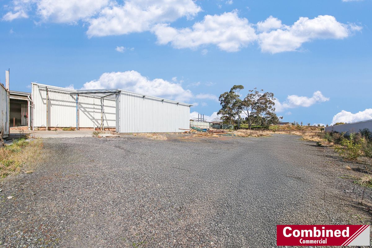 1 Grahams Hill Road, Narellan
