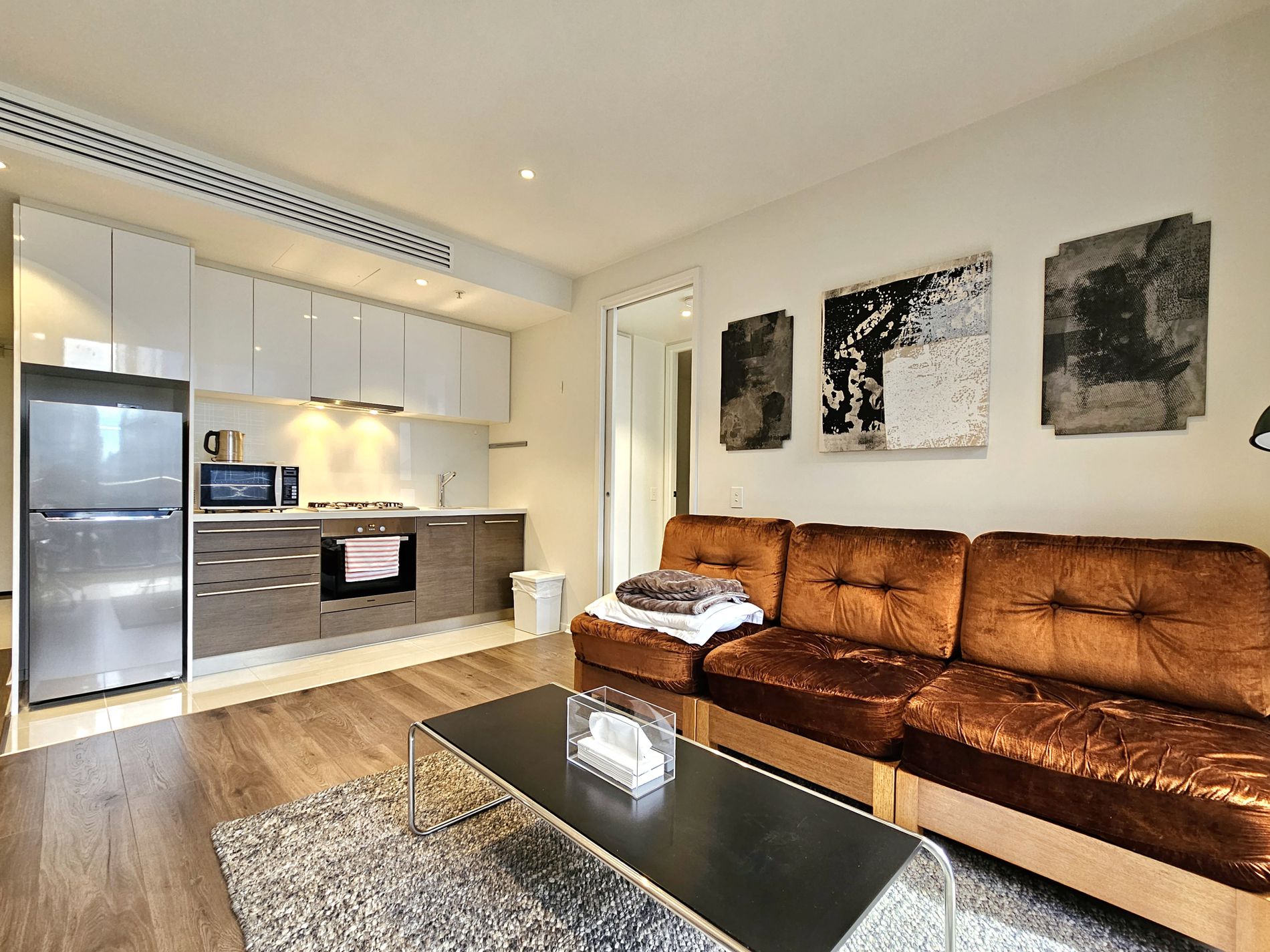 1306 / 318 Russell Street, Melbourne