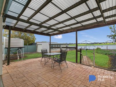 14 Currie Street, Charlton