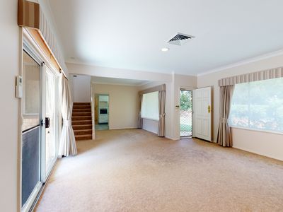 32 Stonehaven Avenue, Dubbo