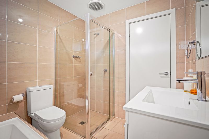 6 / 18 Lalor Road, Quakers Hill
