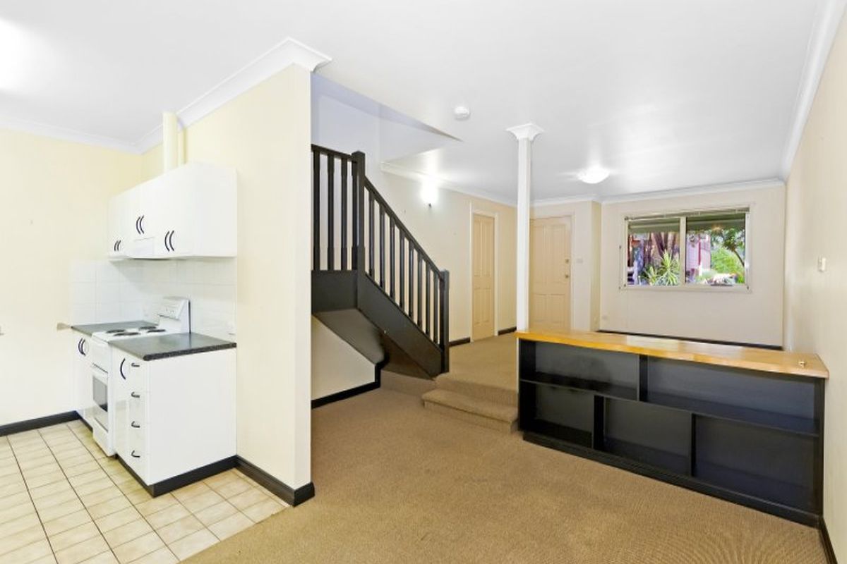 2 / 191 Albany Street, Point Frederick