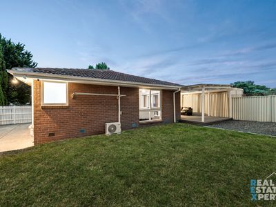 19 Winnima Avenue, Hampton Park