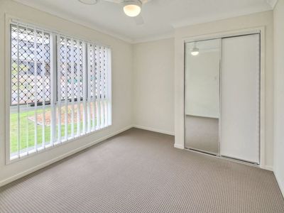 3 Madeira Street, Springfield Lakes
