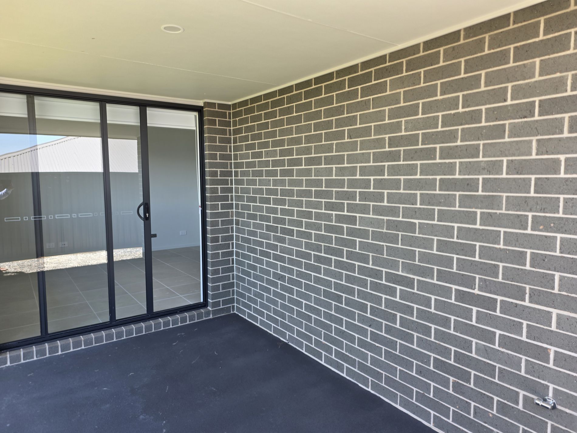 2/11 Millhouse Close, Farley