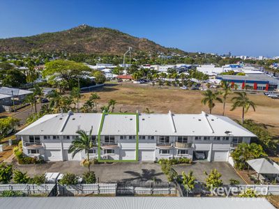 3 / 8 Regent Street, Hyde Park