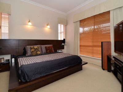 27 Quartermaine Street, Somerville