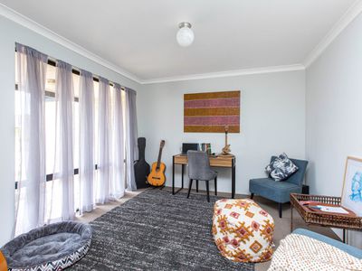 17 Burwood Road, Australind