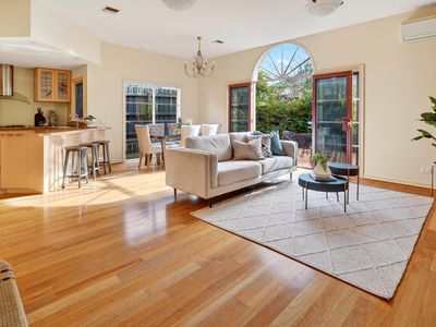 1A Erica Avenue, Malvern East