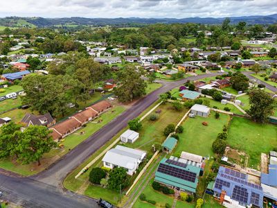 18 Summerville Street, Wingham