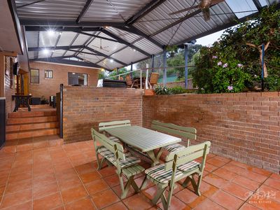 10 HALEY CRESCENT, Wodonga