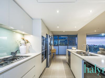 906 / 21 Bow River Crescent, Burswood