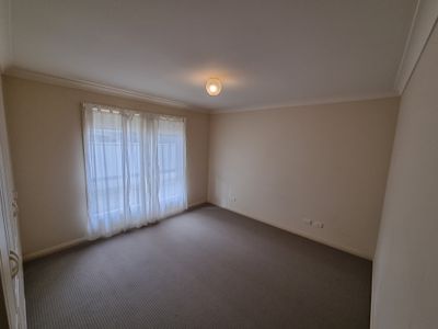 8 / 58 Williams Road, Millicent