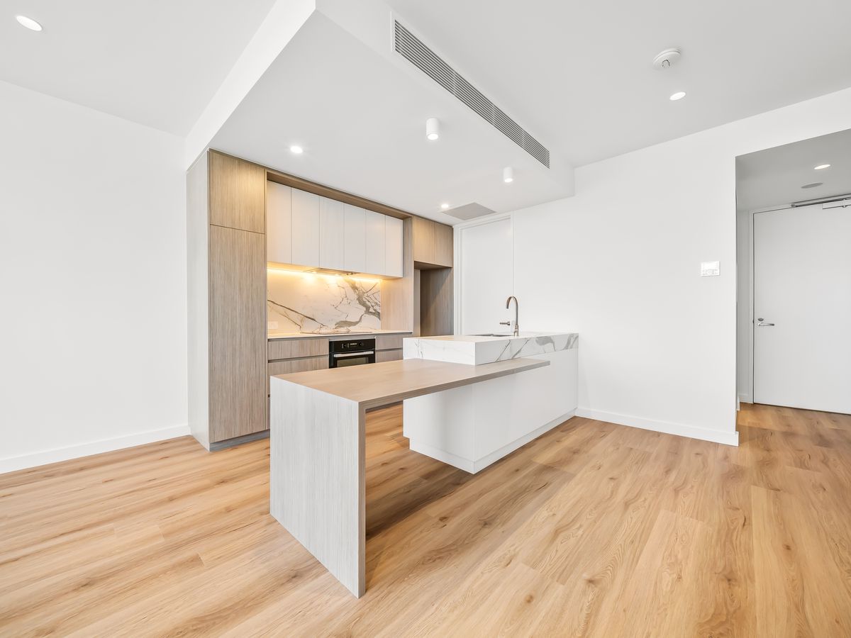 303 / 38 Cygnus Parade, Waterford