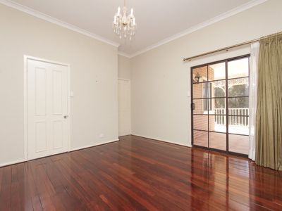 15 Ellesmere Road, Mount Lawley