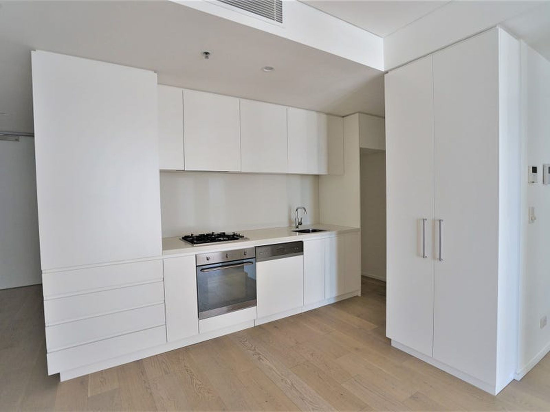 603 / 23 Pelican Street, Surry Hills