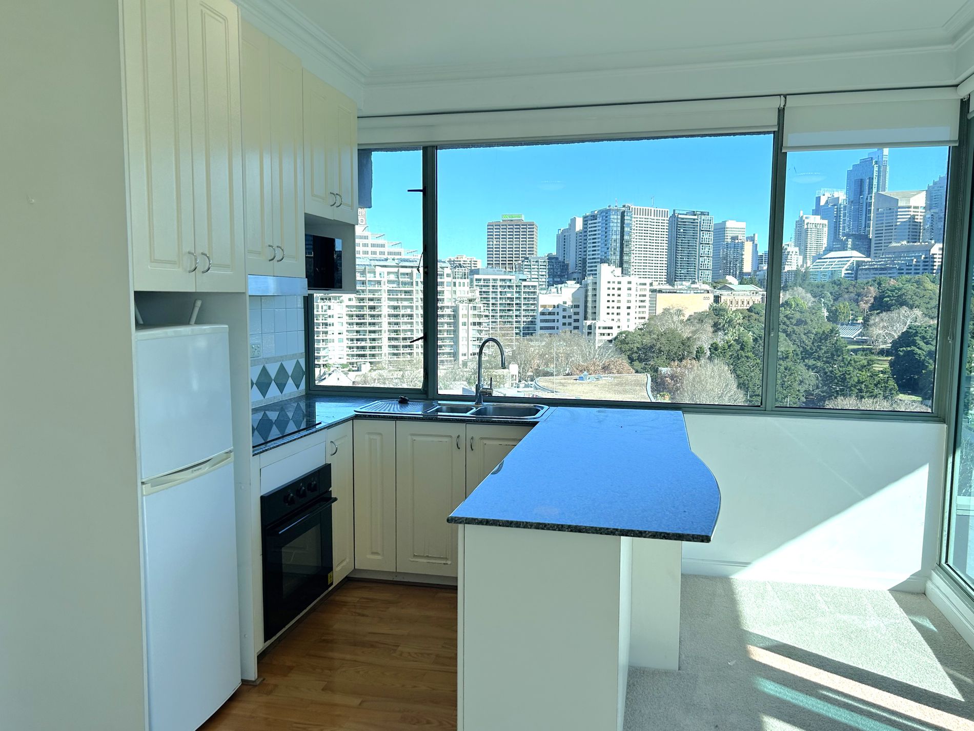 1006 / 22-40 Sir John Young Crescent, Woolloomooloo