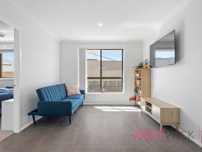 4 O'farrell Place, Kelso