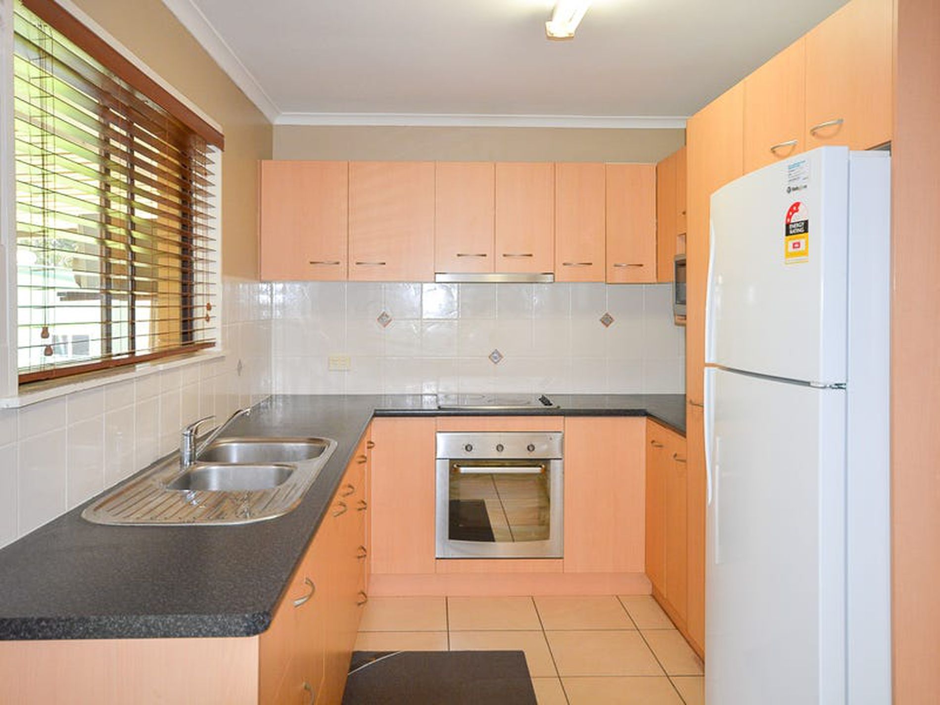 10 Milgate Street, Collingwood Park