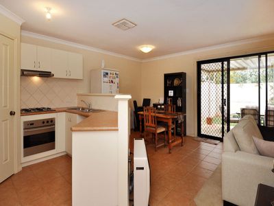 2 / 10 Great Eastern Highway, Kalgoorlie