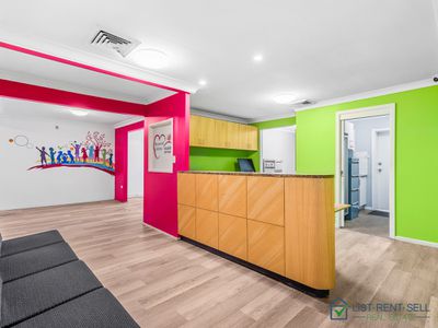 8 Atlanta Place, Casula