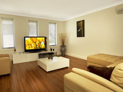 2 / 53 Cabernet Drive, Dapto