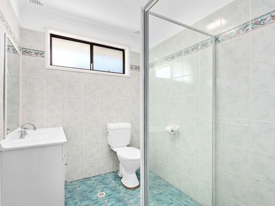 11 Phillips Crescent, Barrack Heights