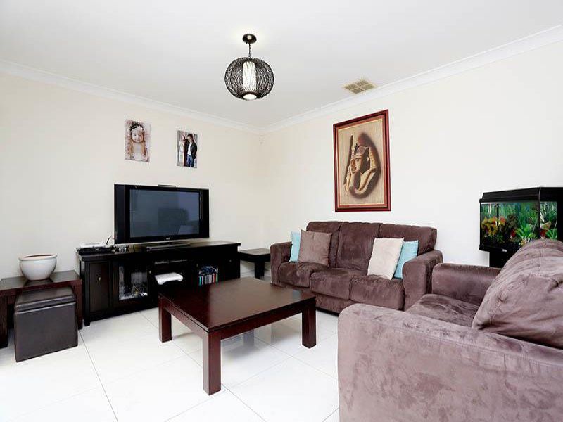54 Marie Ave, Glenwood