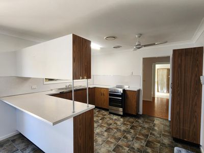 58 River Road, Gympie