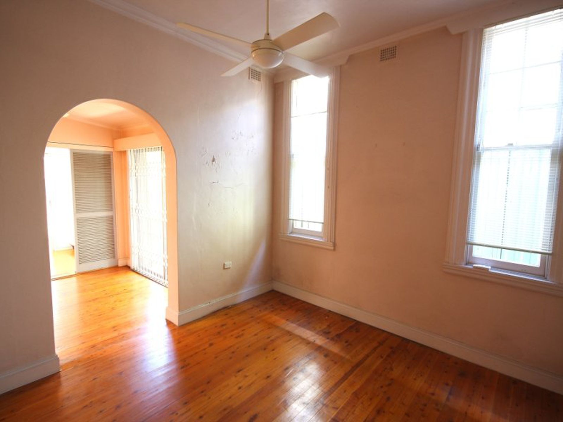 20 Lyne Street, Alexandria
