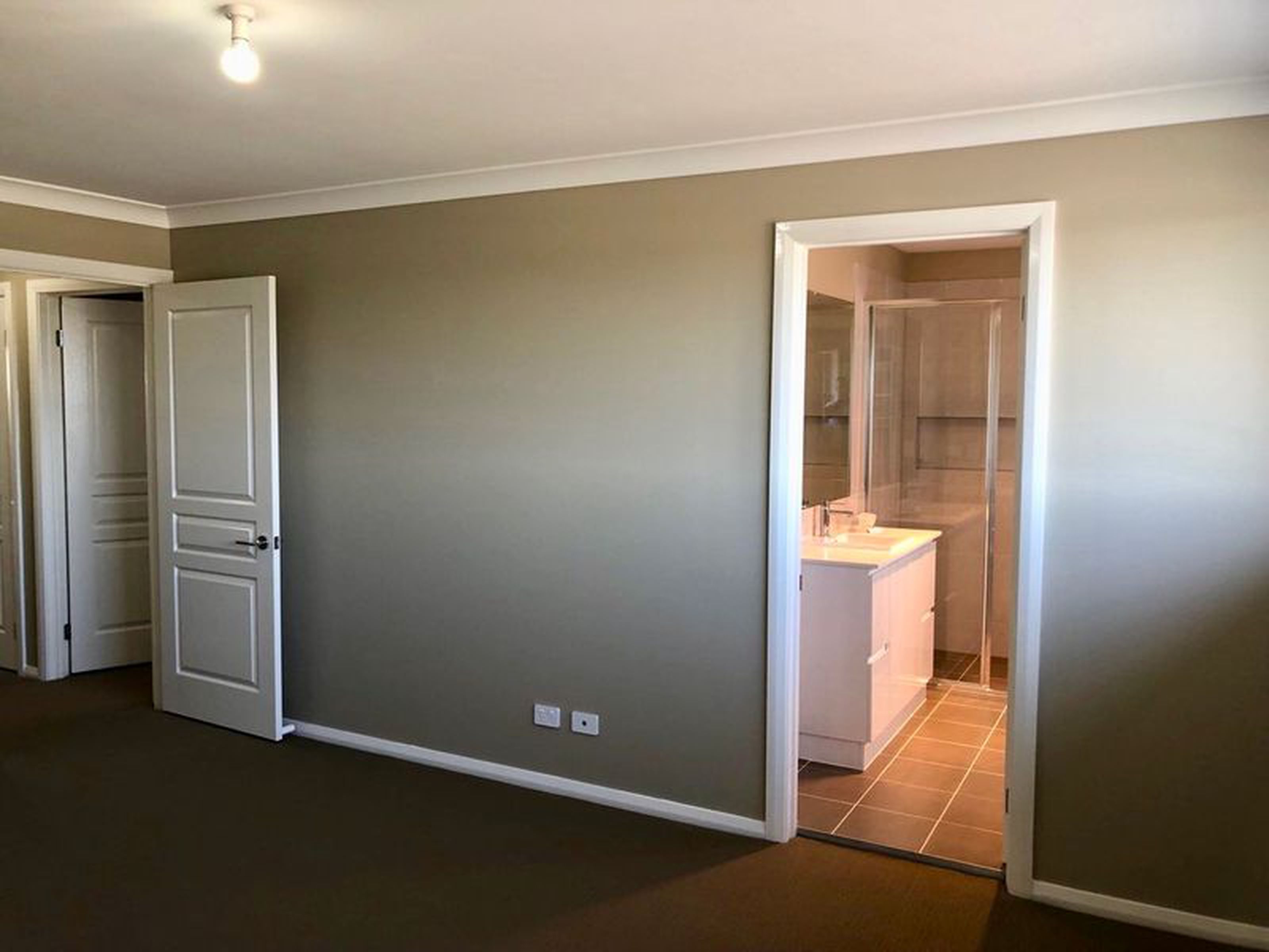 40 Bundle Street, CADDENS