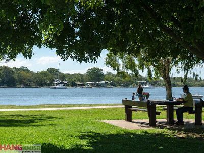 8 Cloudsley Street, Noosaville