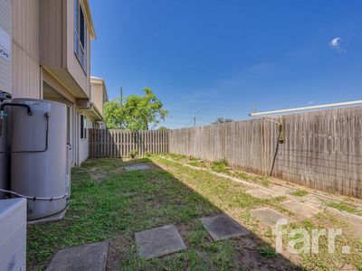 10 / 1 French Street, South Gladstone