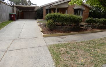 4 Gifford Cl, Berwick