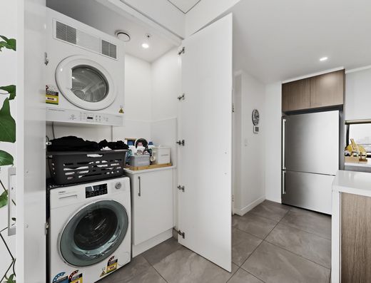 803 / 1 VILLAWOOD PLACE, Villawood