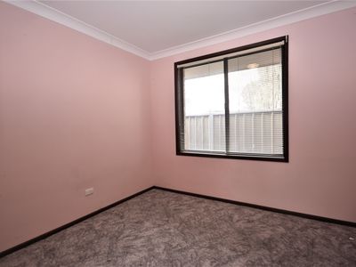 4 Sommerville Place, Dubbo