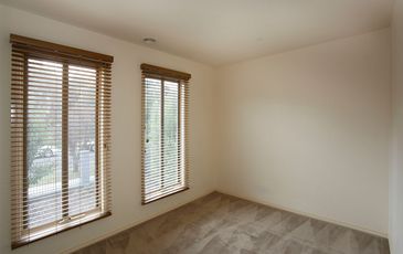 1/14 McNabb Street, Berwick
