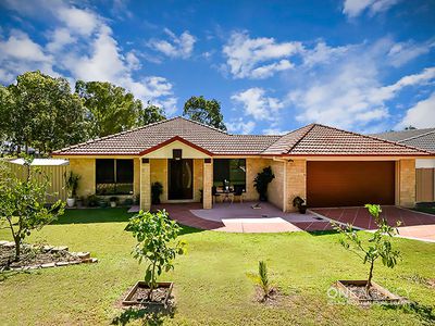 18 Dandenong St, Forest Lake