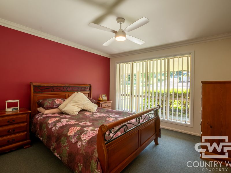 16 Bates Avenue, Glen Innes