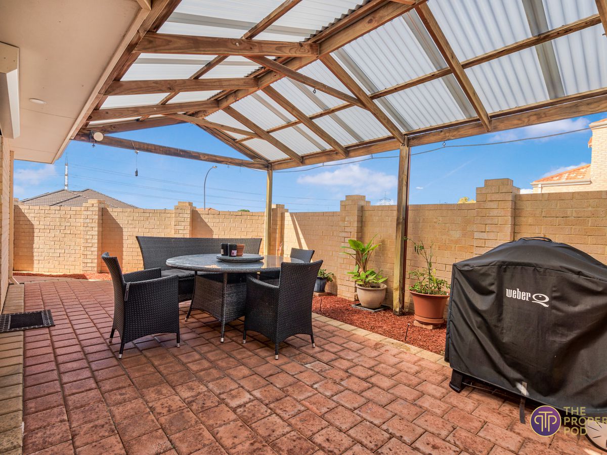 2 Cedron Rise, Coogee