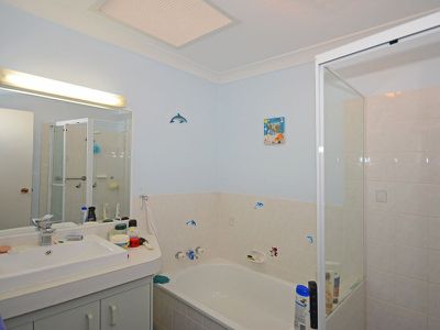 4 / 14 BEACH ROAD, Pialba