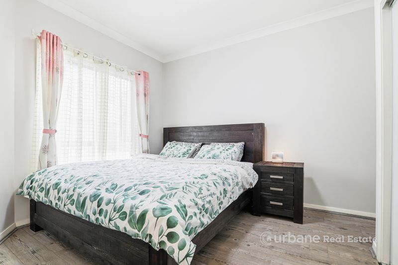 6 Banyan Glade, Schofields