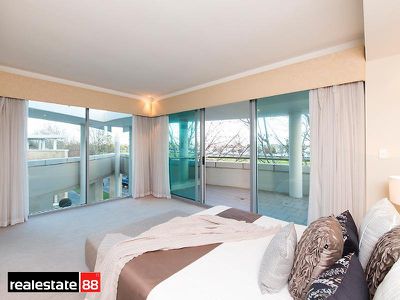 1 / 42 Terrace Road, East Perth