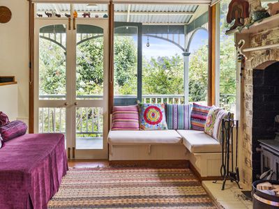 8524 Channel Highway, Woodstock