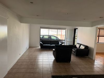 90 Main Road East, St Albans