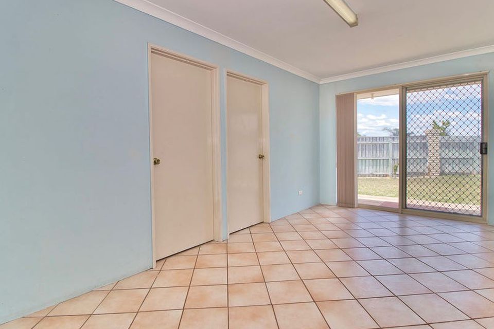 12 Mast Court , Waikiki