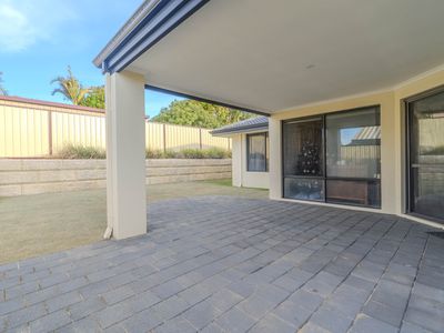 14 Denia Rise, Bennett Springs